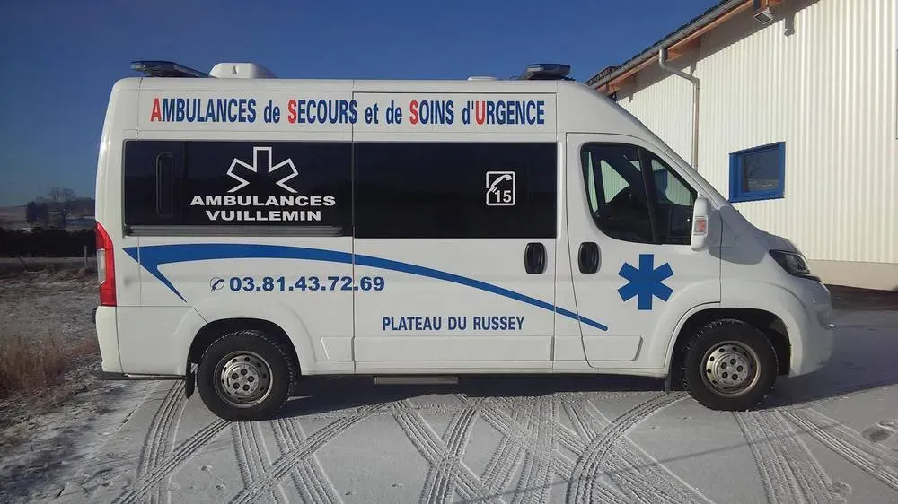 transport-medicalise-le-plateau-du-russey-ambulances-transports-taxis-vuillemin (4)